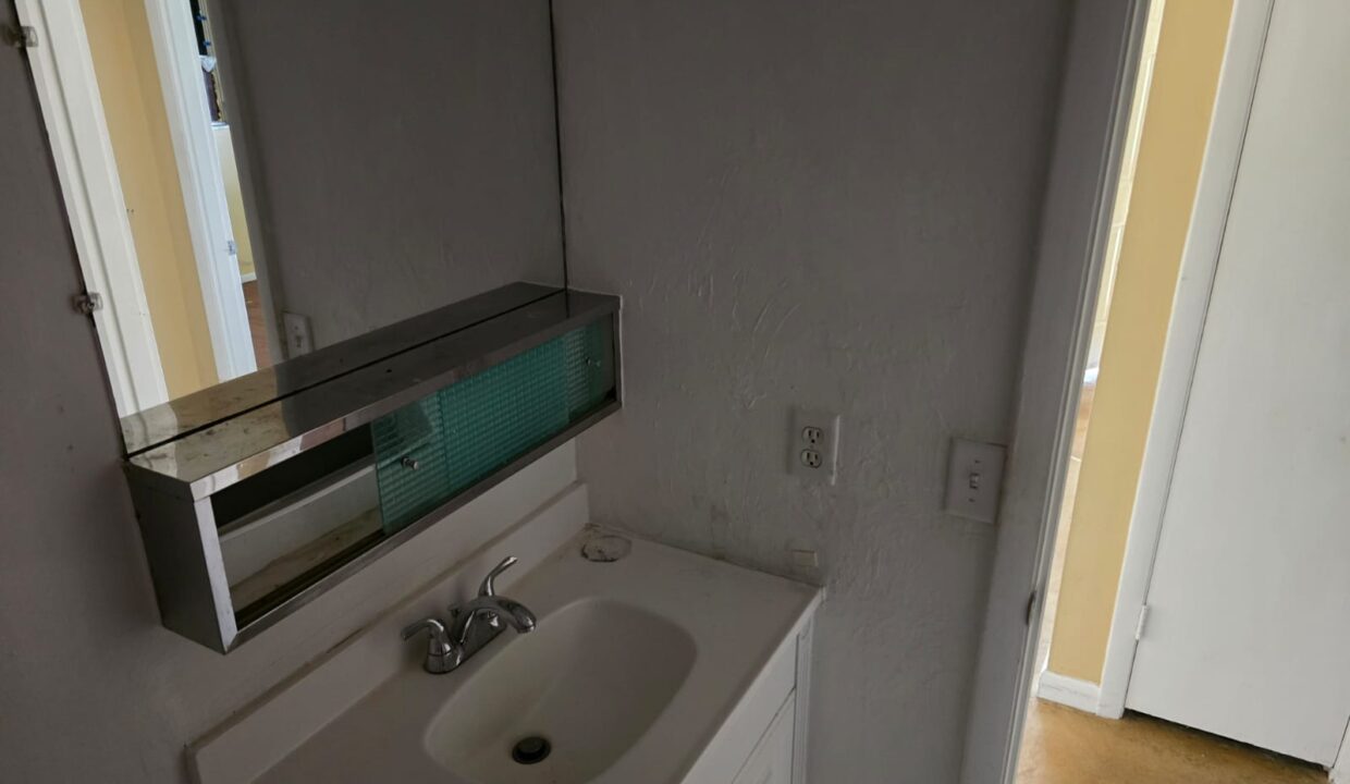 WhatsApp Image 2025-08-07 at 15.02.42 (2)