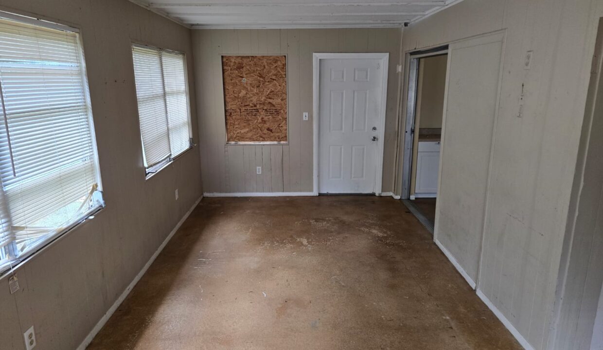 WhatsApp Image 2025-08-07 at 15.02.43