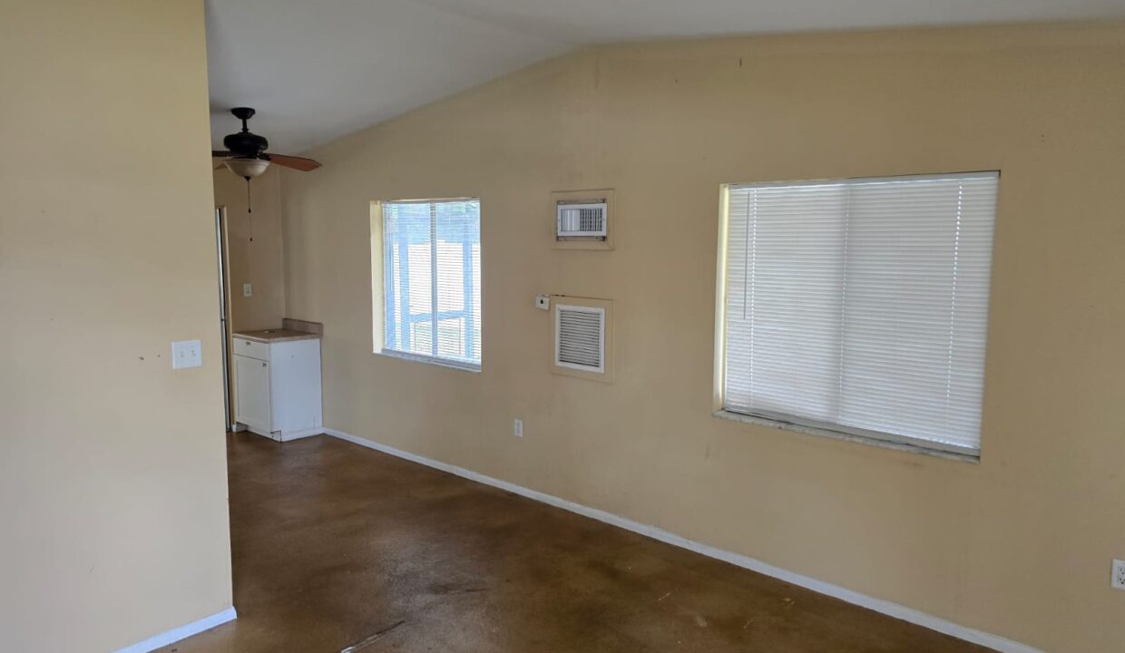 WhatsApp Image 2025-08-07 at 15.02.45 (1)